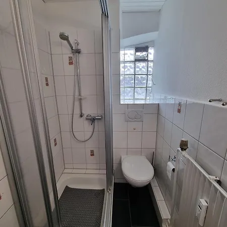 Wellenhuepfer Saisonstrandkorb Inklusive * Dahme (Schleswig-Holstein)
